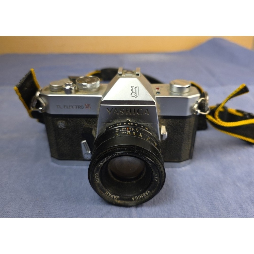 Yashica TL Electro X 35mm SLR Camera w/ Yashinon 50mm Lens UNTESTED PARTS REPAIR